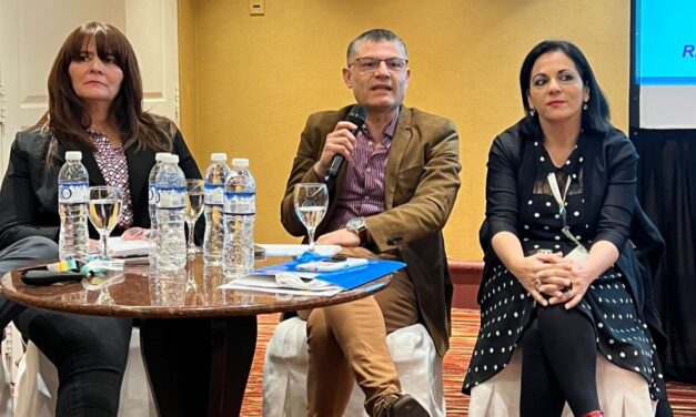 La Provincia presentó el Plan Córdoba Mayor en Mar del Plata