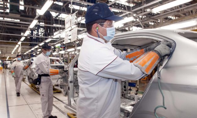 El nivel de actividad de la industria retrocedió un 3,9% interanual en julio