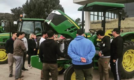 Arias: Continúa la Capacitación Regional «Operador de Máquina Agrícola»