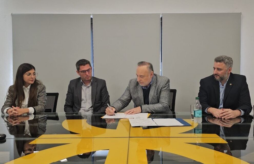 Córdoba y Misiones colaborarán en biotecnología y economía del conocimiento