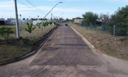 Arias: culminó la obra de cordón cuneta en calle Moreno
