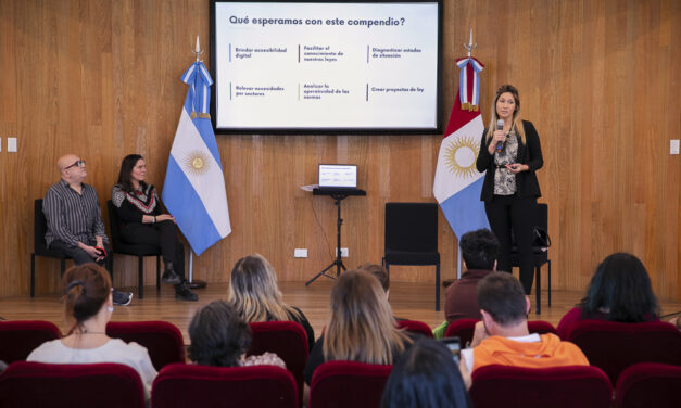 La Legislatura presentó un compendio de leyes culturales de los últimos 40 años