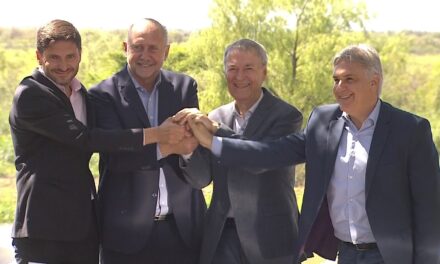 Córdoba y Santa Fe pusieron en marcha el acueducto interprovincial