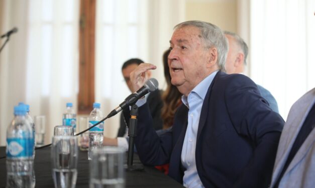 Schiaretti anunció que si gana bajará retenciones y acabará con «cepo al dólar»