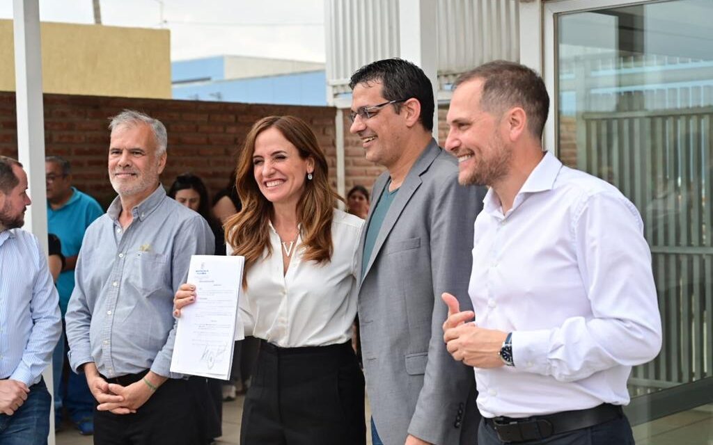 Victoria Tolosa Paz llegó a Villa María y Villa Nueva para recorrer nuevos jardines municipales