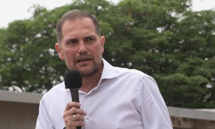 Martín Gill: «La disyuntiva nunca fue tan fácil. Un gobierno de unidad nacional o el abismo»