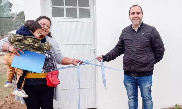 Carnerillo: se entregaron dos viviendas del programa «Vivienda Semilla»