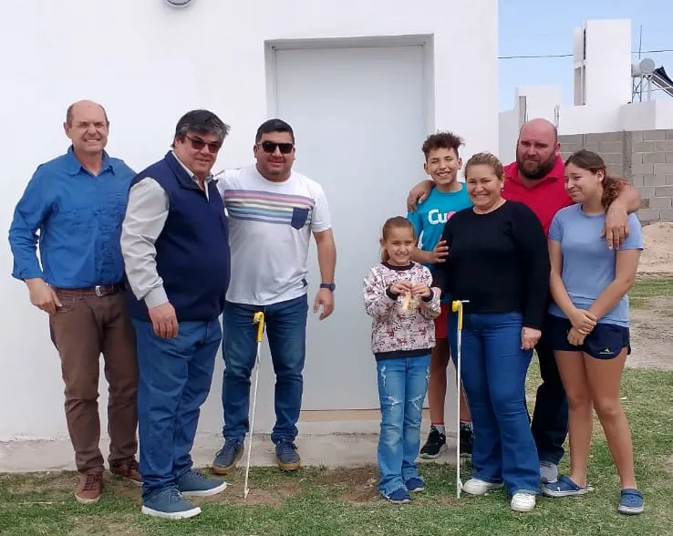 Huanchilla: se entregaron dos nuevas viviendas