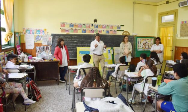 Vicuña Mackenna: el intendente recorrió dos Centros Educativos de la localidad