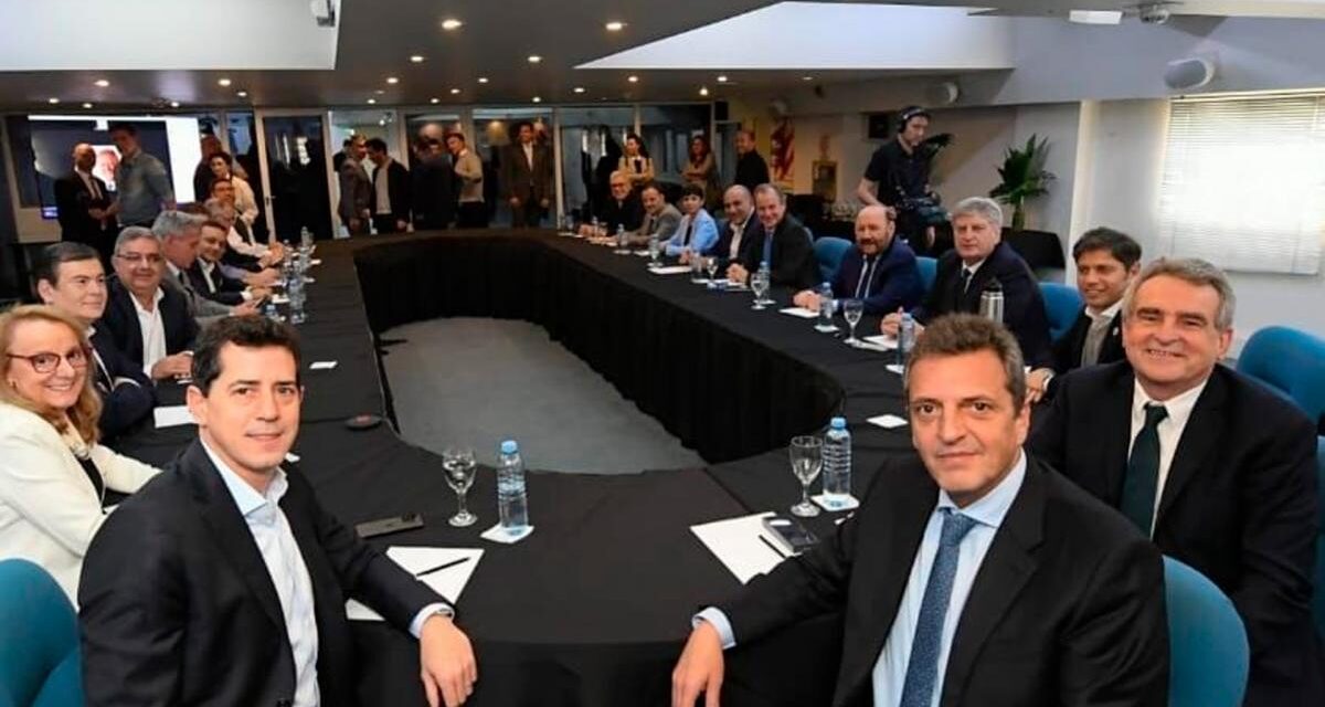 Massa se reunió con gobernadores para avanzar en el pago de sueldos y aguinaldos