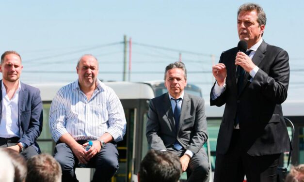 Massa en Río Cuarto: presentó la SUBE y convocó a Córdoba a una «nueva etapa»