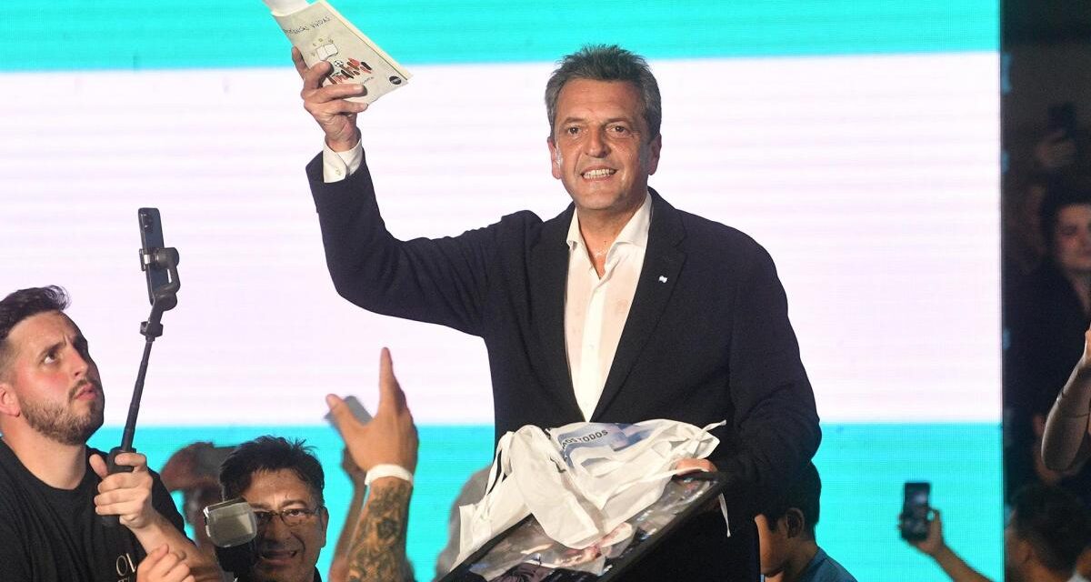 «Tenemos la enorme responsabilidad de dar vuelta la página y llamar a la unidad nacional»
