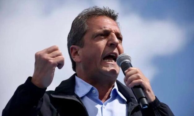 Massa valoró la «industria nacional» y criticó «la apertura indiscriminada»