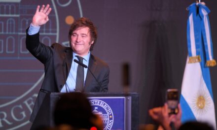 Javier Milei: «Hoy comienza la reconstrucción de la Argentina»
