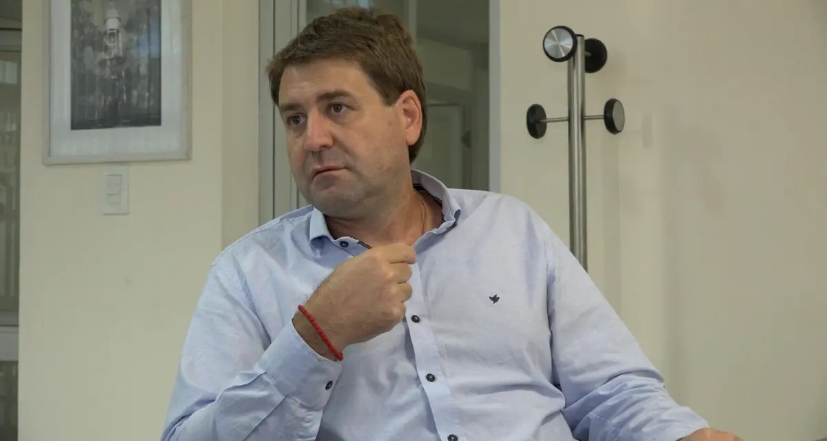 El Legislador Matías Gvozdenovich presentó el proyecto de ley “Licencia de conducir digital”