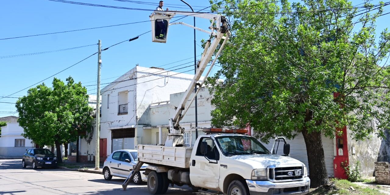 Villa María: El municipio avanza en el recambio de luminarias a led
