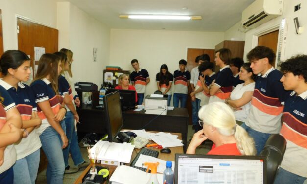 Adelia María: estudiantes del IAM visitaron la Municipalidad