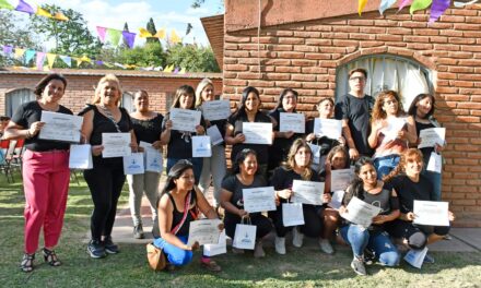 Río Cuarto: Trama Emprendedora cerró el año en el barrio Las Quintas