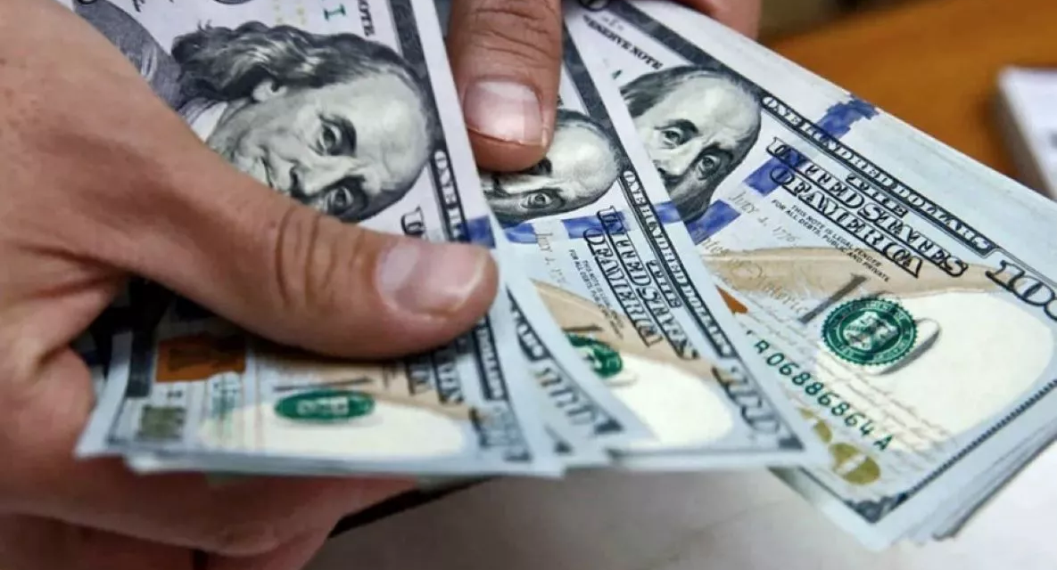 El Banco Central descongela hoy el dólar oficial, fijo desde las PASO
