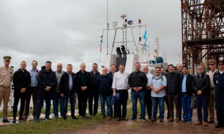 Funcionarios de Argentina, Brasil, Bolivia y Paraguay recorrieron un tramo de la Hidrovía