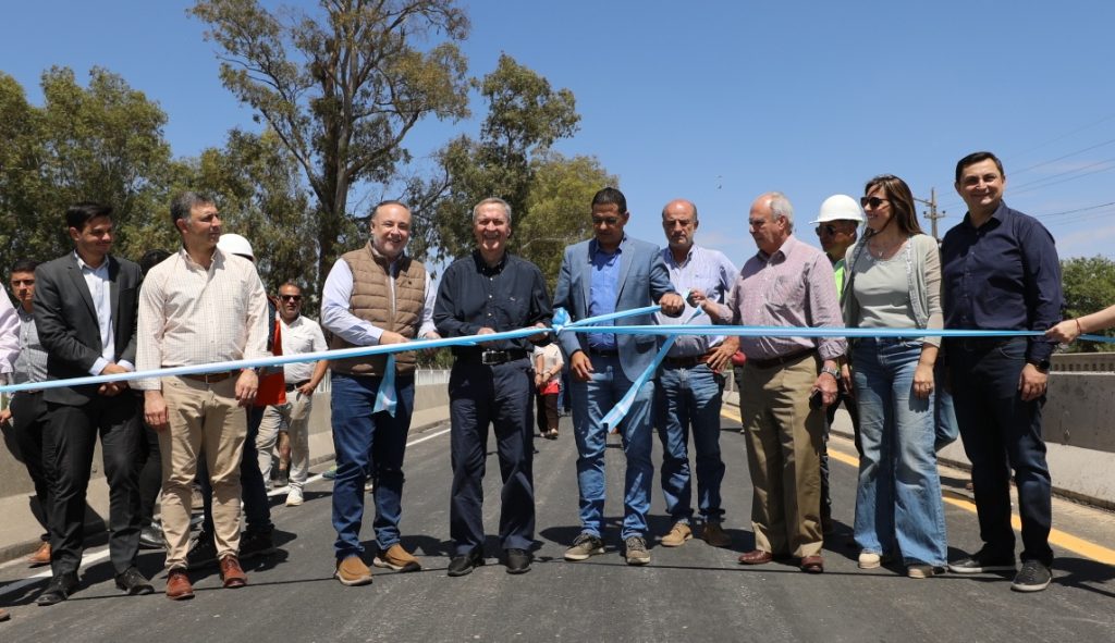 Villa María: Schiaretti inauguró dos obras viales estratégicas