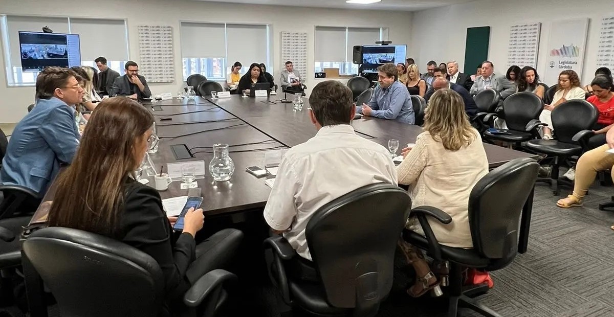 El Foro de Intendentes Radicales de Córdoba, reclama por la falta de coparticipación de recursos