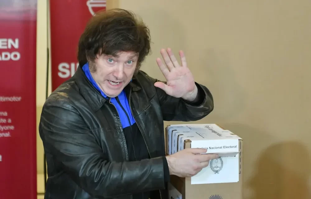 «Todo lo que había que hacer ya se hizo», dijo Milei tras votar