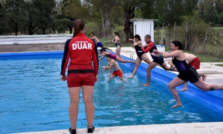 Embalse: se realizó una capacitación para guardavidas