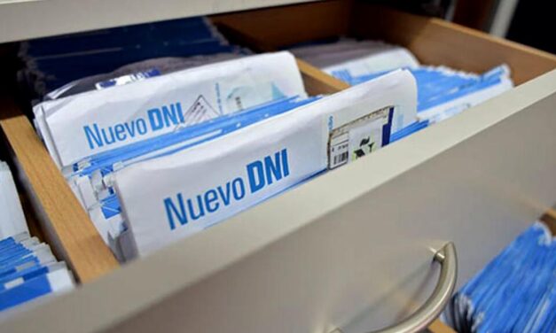 El Renaper lanzó el nuevo DNI electrónico con chip y código QR
