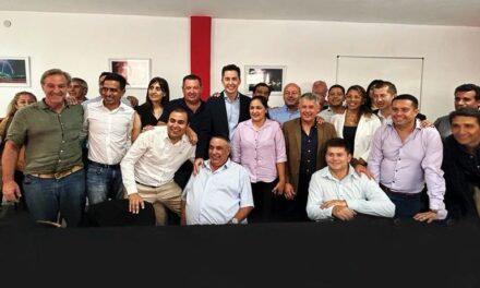 Manuel Calvo se reunió con intendentes del departamento Cruz del Eje