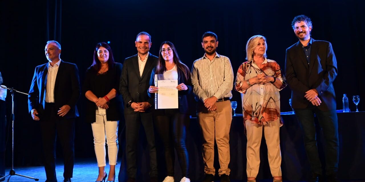 Villa María: jóvenes y adultos lograron concluir el secundario en el programa municipal