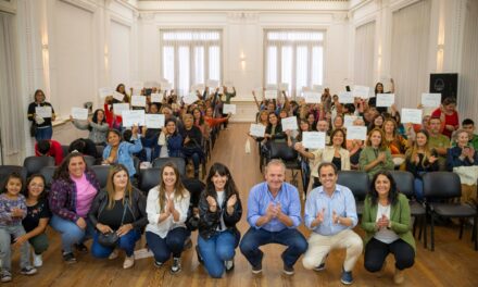 Río Cuarto: entregaron certificados en el cierre anual de la Casa «Trama Emprendedora»