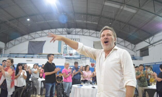 Gustavo Dova lanzó su candidatura