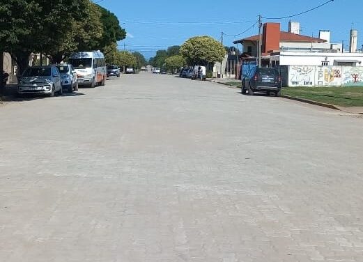 Berrotarán: Habilitaron 1500 metros cuadrados de adoquinado