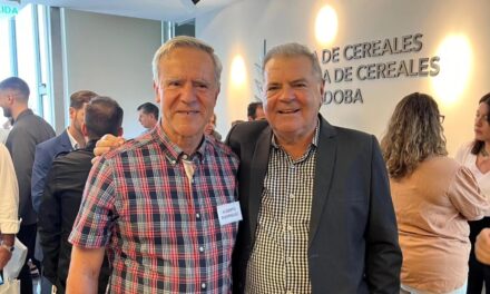 Busso participó en el acto de recambio de autoridades de la bolsa de cereales de Córdoba