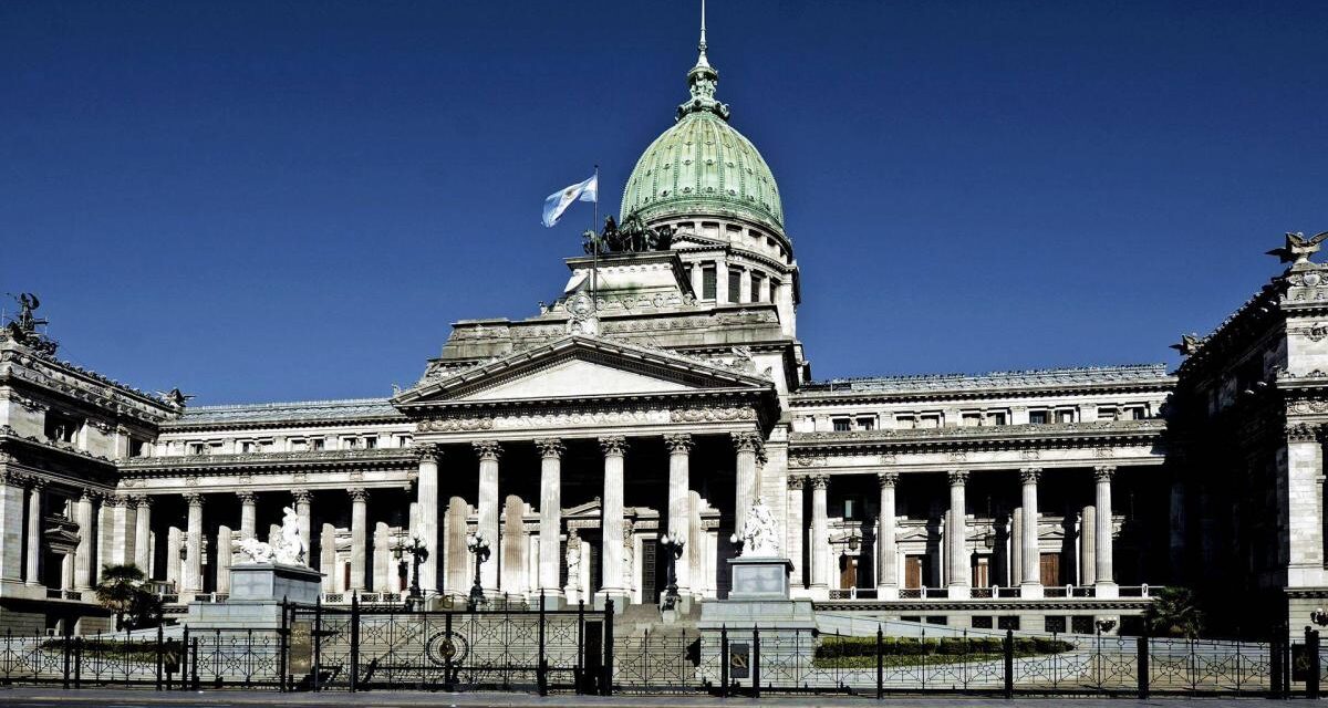 El Senado y Diputados definen sus autoridades y la integración de cada bloque