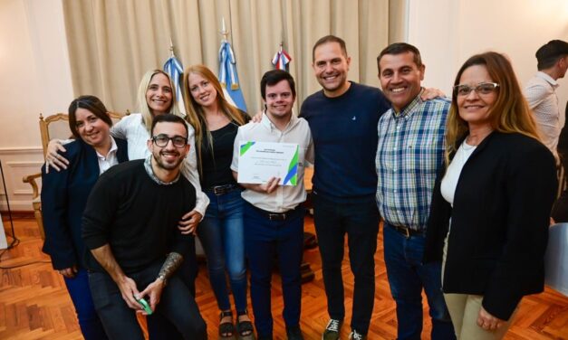 Villa María: Distinguieron la trayectoria laboral de empleados con discapacidad