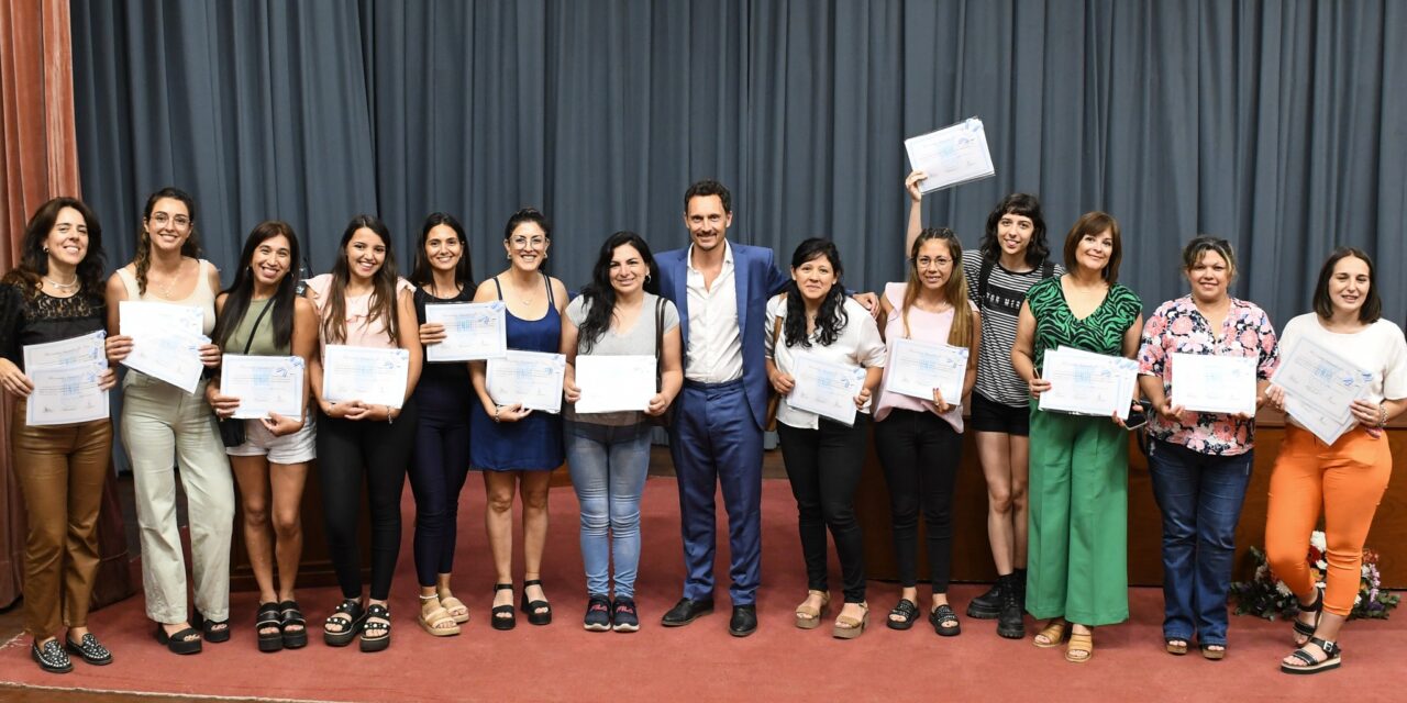 UNRC: entrega de certificados de la Escuela de Formación Profesional