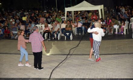 Vicuña Mackenna: Se realizó la tercera noche de «Viva el Verano en la Ciudad»