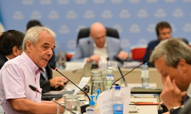 Continúa el debate en comisiones de Diputados por la ley «Bases»