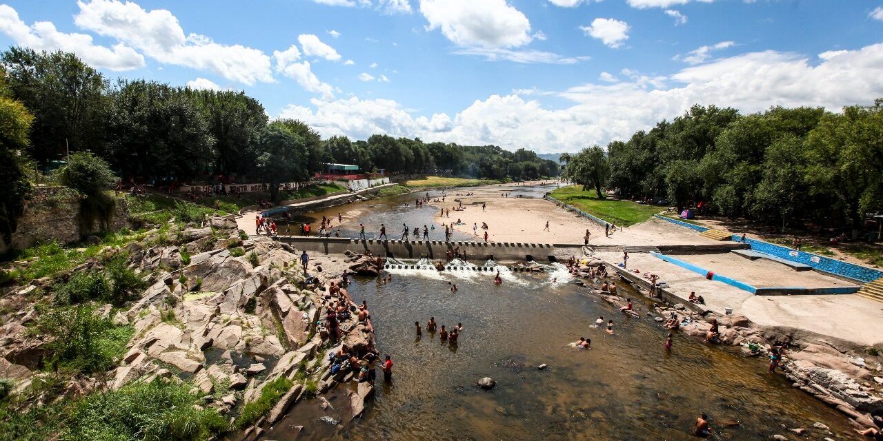 Turismo: la segunda semana de enero marcó un leve repunte de reservas en Córdoba