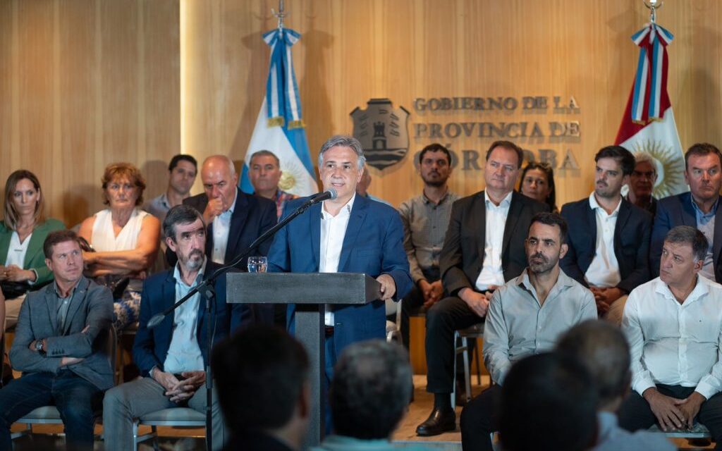 Llaryora: “Les pido a todos nuestros legisladores que no voten ninguna retención”