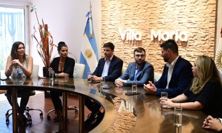 La Secretaria de Comercio provincial y autoridades de AERCA visitaron Villa María