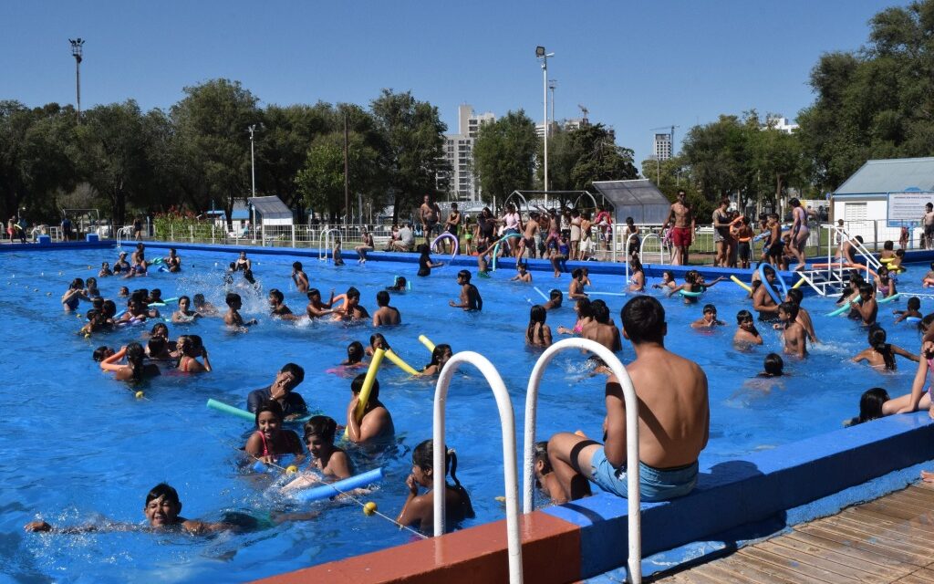 Río Cuarto: Cientos de niños disfrutaron del encuentro de colonias 2024