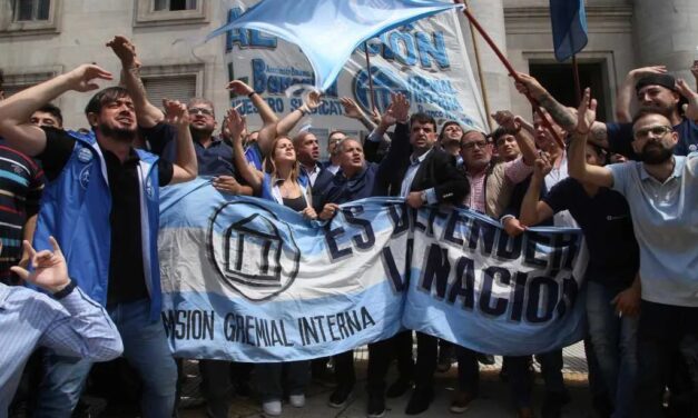 La Justicia suspendió el capítulo laboral del DNU a partir de una cautelar de La Bancaria