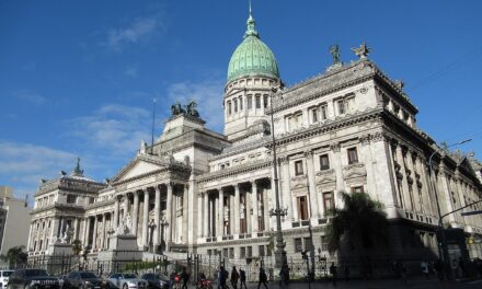 El Gobierno espera que este jueves Diputados apruebe por fin la Ley Bases y el paquete fiscal