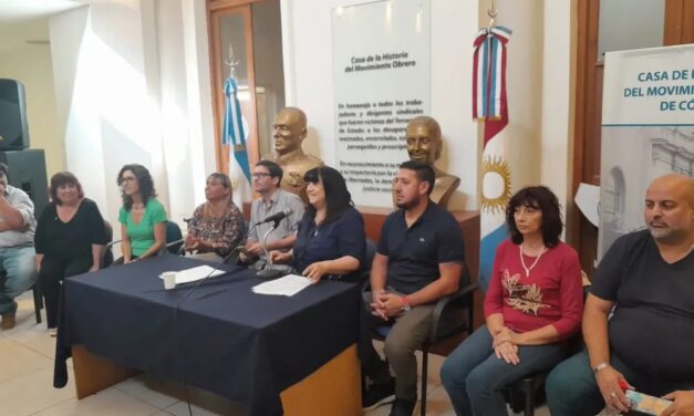 Un plenario convocado por la CGT y las dos CTA definió la modalidad del paro del 24