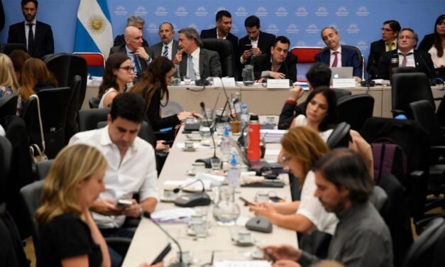 Diputados reanudará el lunes el análisis del proyecto de «Ley ómnibus»