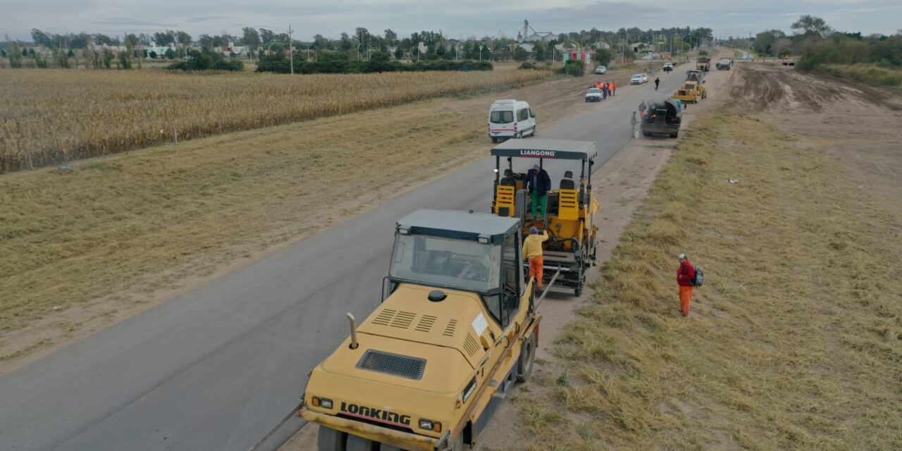 Avanza la pavimentación de la Ruta Provincial 10