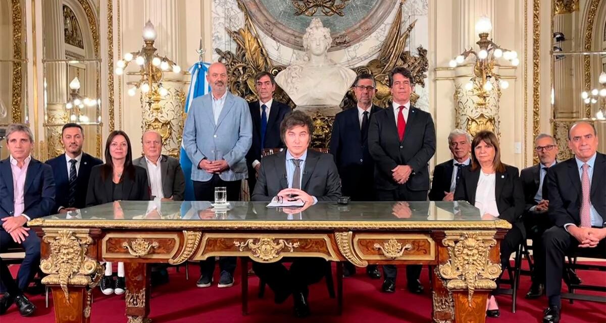El Gobierno busca llegar a la Corte contra el fallo que suspendió el capítulo laboral del DNU